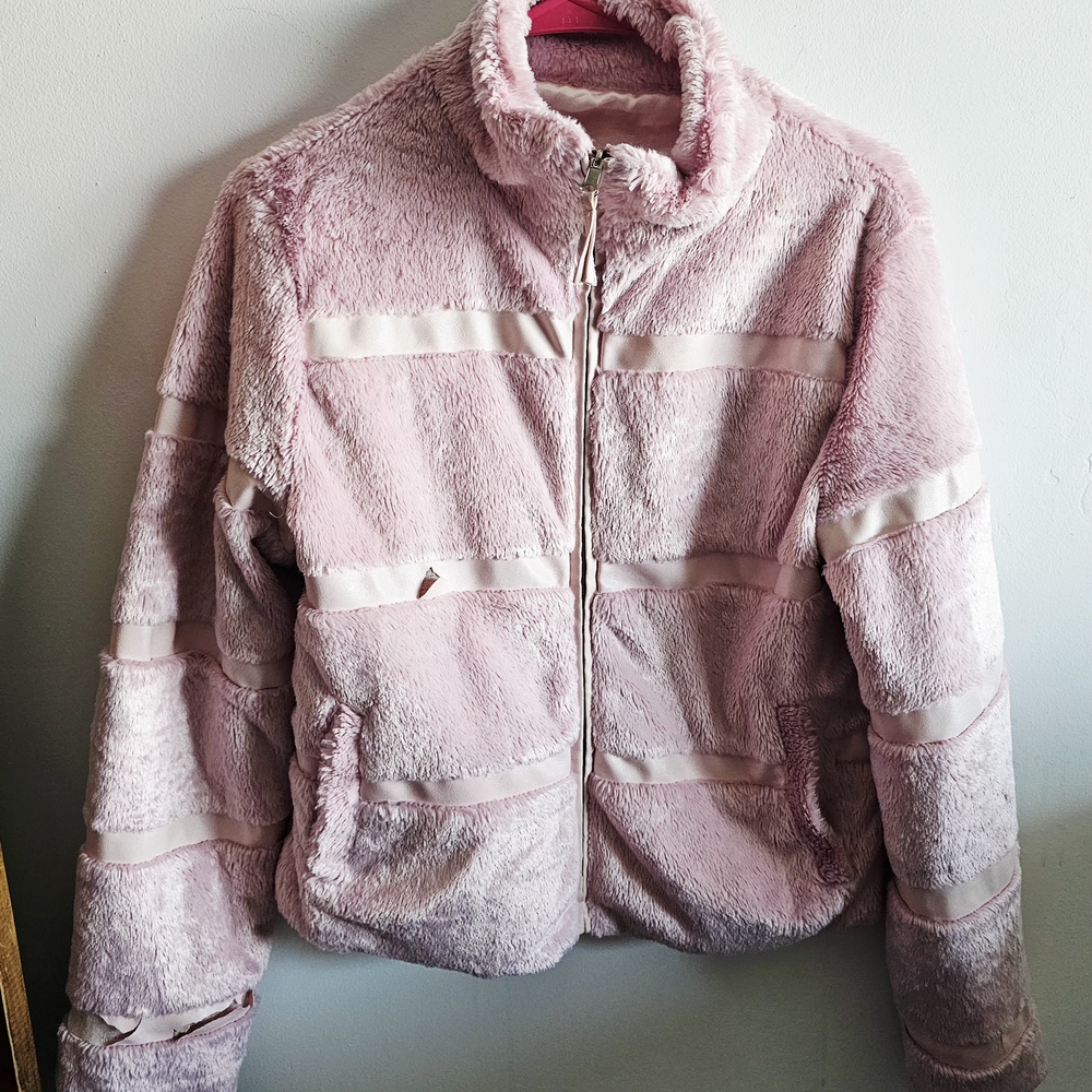 Girls Large Teddy Pale Pink Fleece Satin Reversible Jacket Some Imperfections